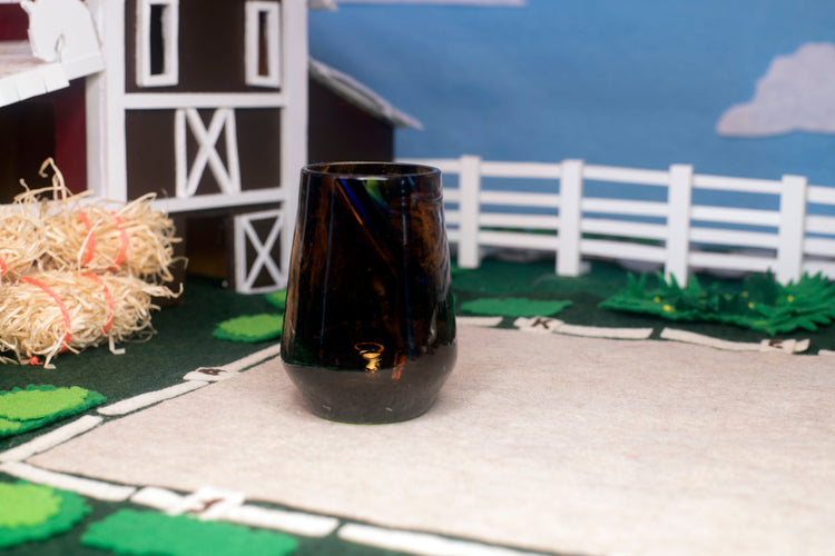 Bay Thoroughbred Tumblers