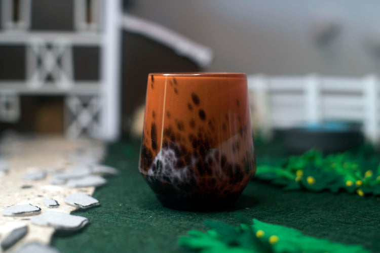 Bay Thoroughbred Tumblers